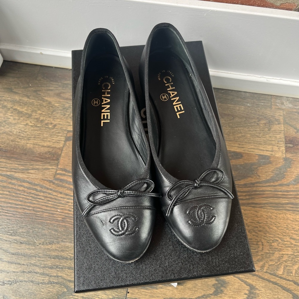 Chanel ballerina flat